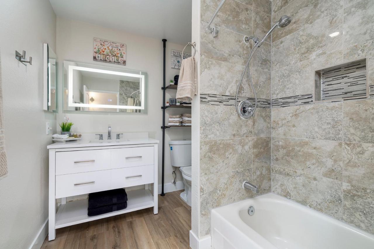 Single Story Minutes From Summerlin With Rv Parking & Dog Friendly Las Vegas Eksteriør billede